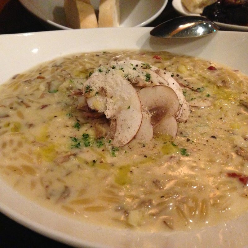 キノコチーズリゾット(タパスマニア )