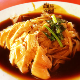 Steamed Chicken Hor Fun(Famous steamed chicken rice Ipoh hor fun house of noodle)