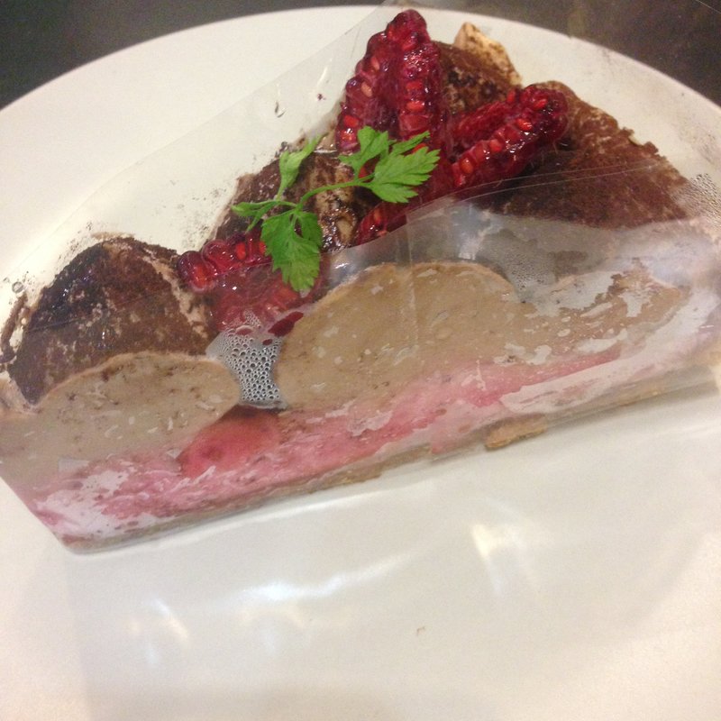 チョコレートと木苺のタルト(洋食屋マ・メゾン　アンカーポイント)