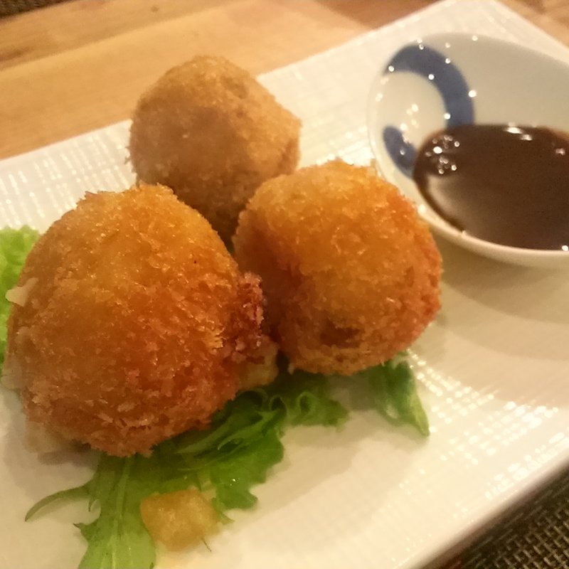 ばくだんコロッケ(淡路牛とワイン パパーレ（Papale） 御影)