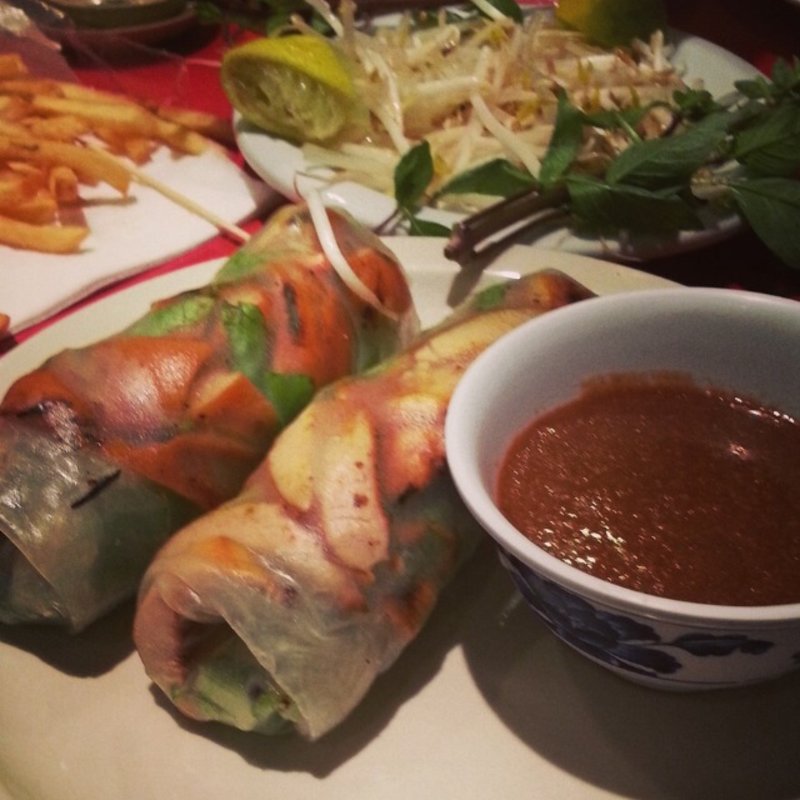 Spring rolls w grilled chicken(Tapioca & Pho)