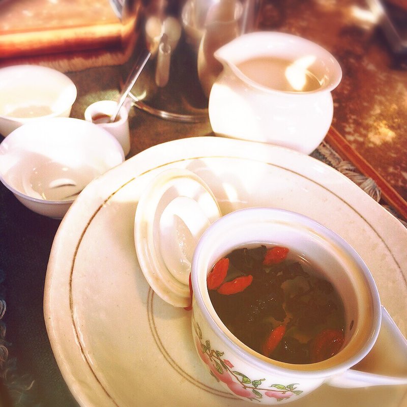 ウーウェイジュイジィチャ(月和茶)