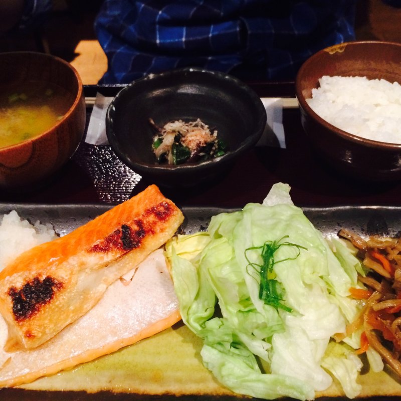 鮭定食(椀々代々木上原店)