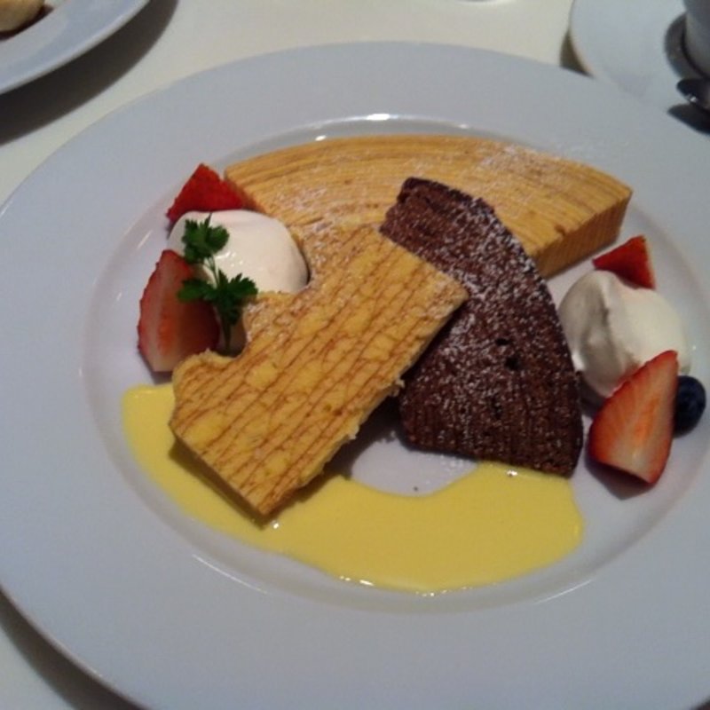 バウムくらべ(バウムクーヘン カフェ ｜二子玉川)