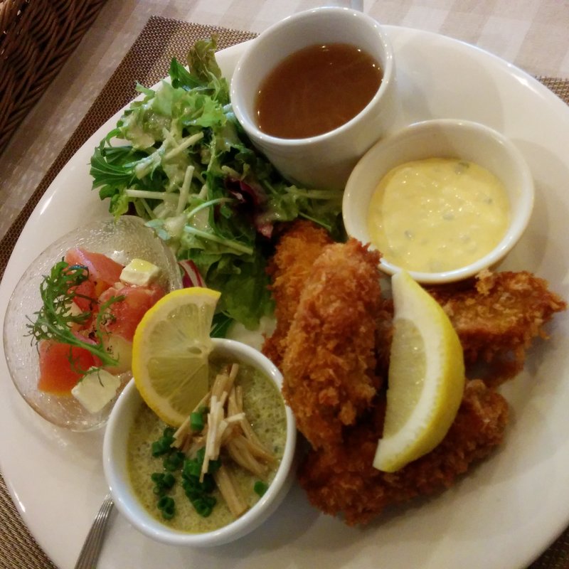 デリランチ(シュクレサレ（Sucre Sale）)