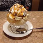 Banana ice cream desert(Brownstone Diner )