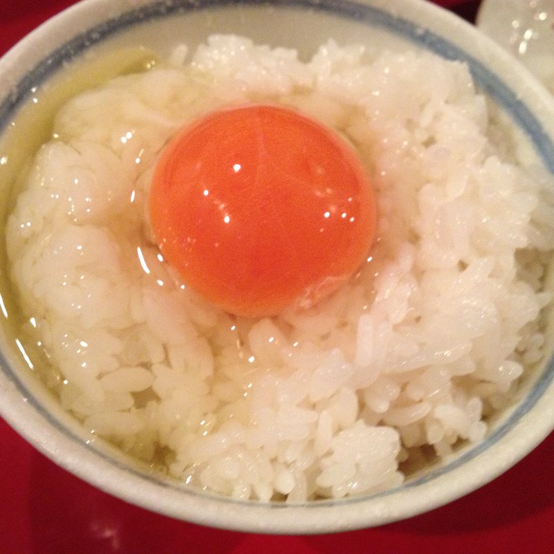 スペたまごはん(たるたるホルモン )