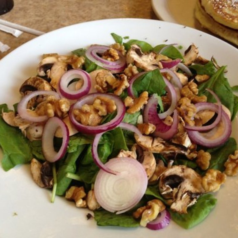 spinach salad(Brownstone Diner )