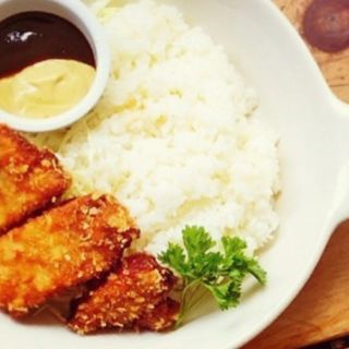 TON-KATSU(CATSWALL)