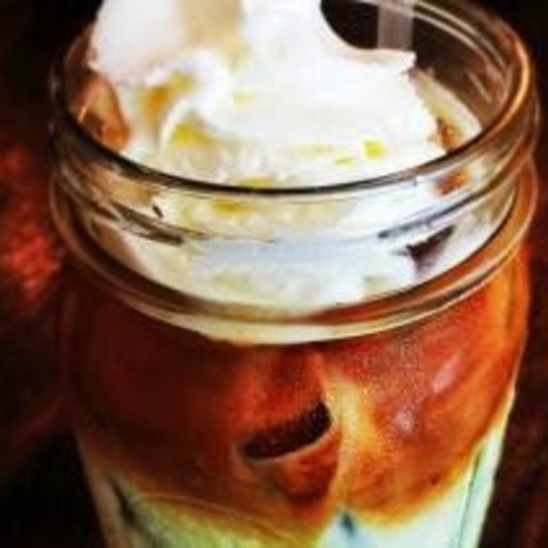 Iced Green Tea Latte(CATSWALL)