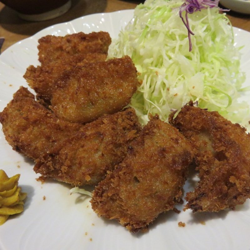 ぎょうざかつ(珍豚美人 （ちんとんしゃん）)