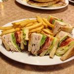 Newport Club Sandwich(Brownstone Diner )