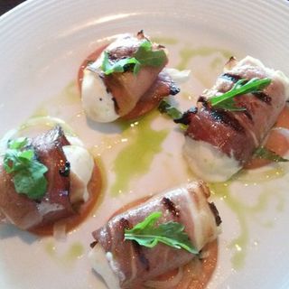Mozzarella speck(Sarentos Top of the Ilikai)