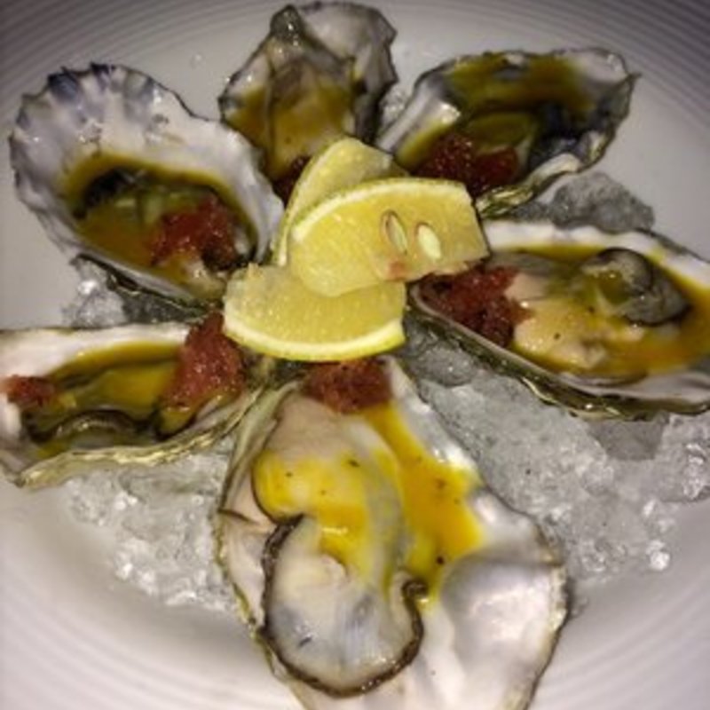 Oysters (Sarentos Top of the Ilikai)
