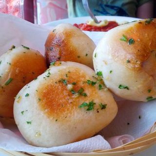 Garlic Bread Balls(Bravo Restaurant)