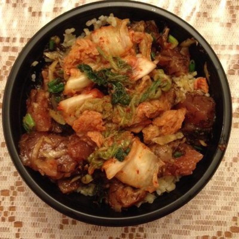 Ahi Poke Bowl with Kim Chee(Pa’ina Cafe )
