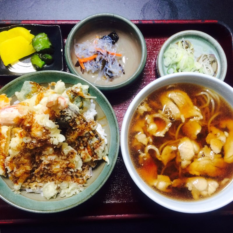 かしわそばと天丼のセット( 富貴庵)