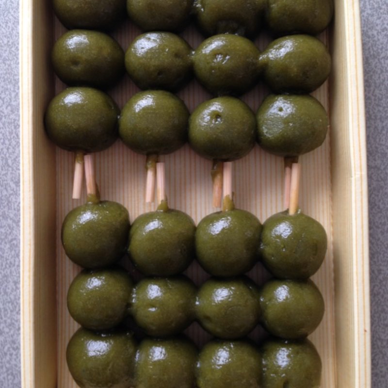 宇治抹茶だんご(京都吉祥庵)