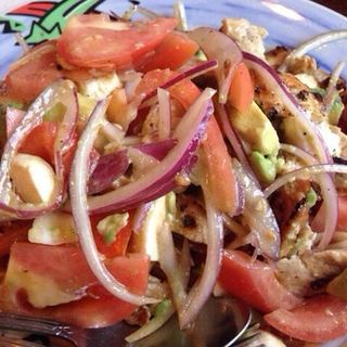 Avocado red onion mozzarella salad(Trattoria La Sorrentina)