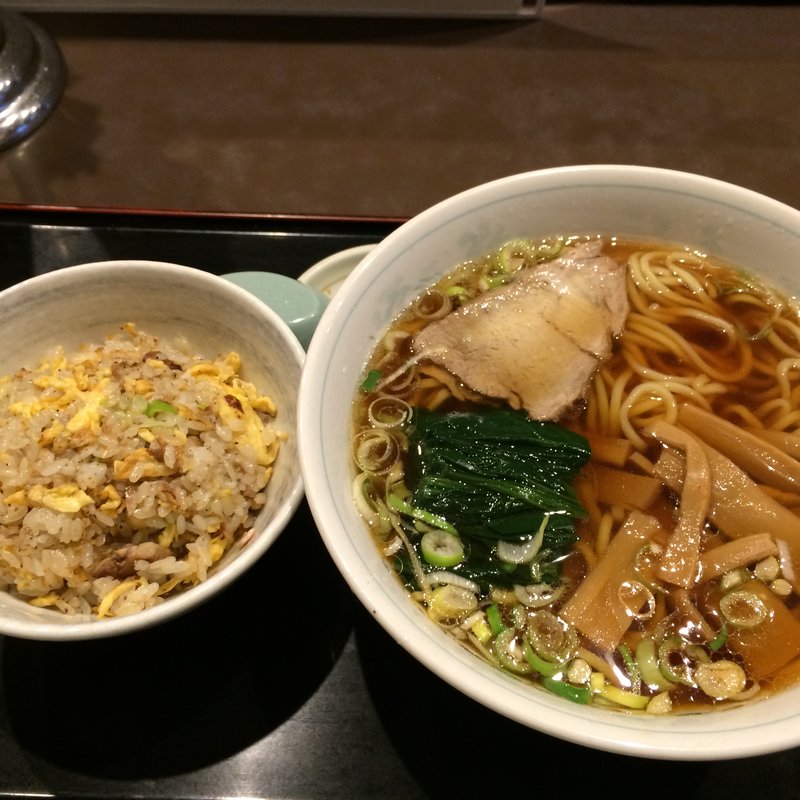 しょうゆラーメン　半チャンセット(ラーメン亭 )