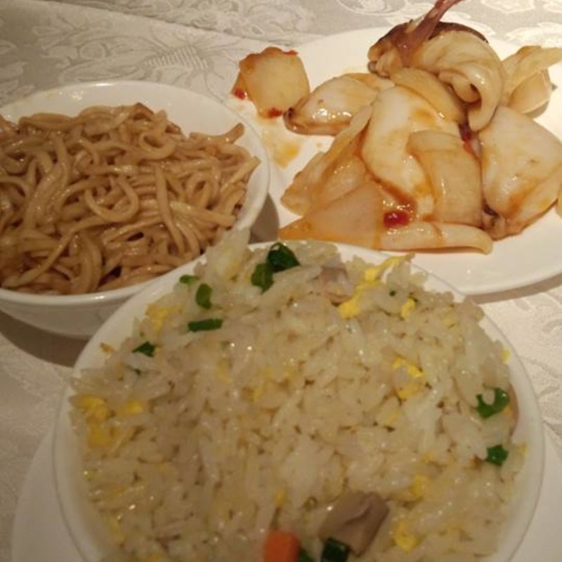 イカ炒め　焼き飯　焼そば(Jumbo Kingdom Floating Restaurant)