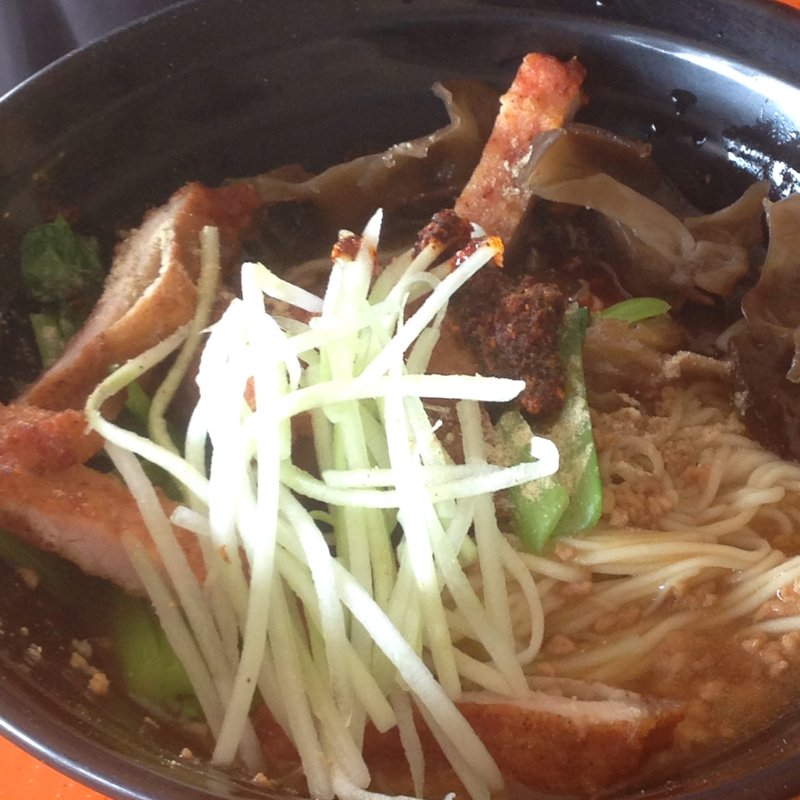 ポークカツレツラーメン(Xin Peng La Mian Xiao Long Bao 鑫鵬拉麵小籠包)