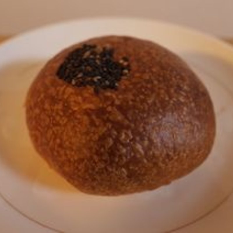 ミルクあんパン(Cafe Bibliotic Hello! （カフェ ビブリオティック ハロー！）)