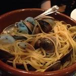 Linguine with clam sauce