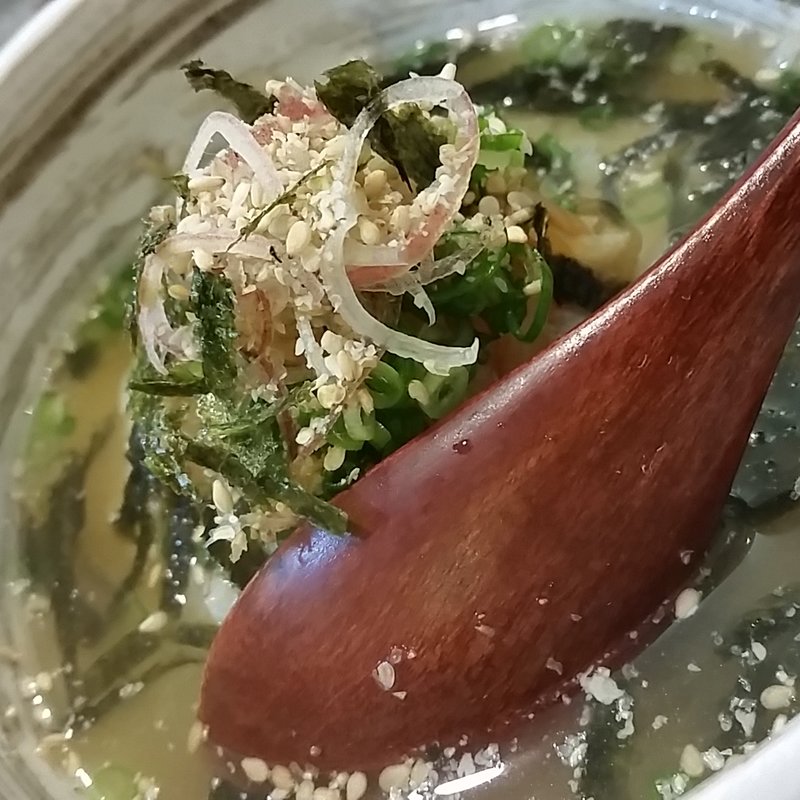 白身魚の漬けお茶漬け(なんば よっちょれ 庄屋はん)