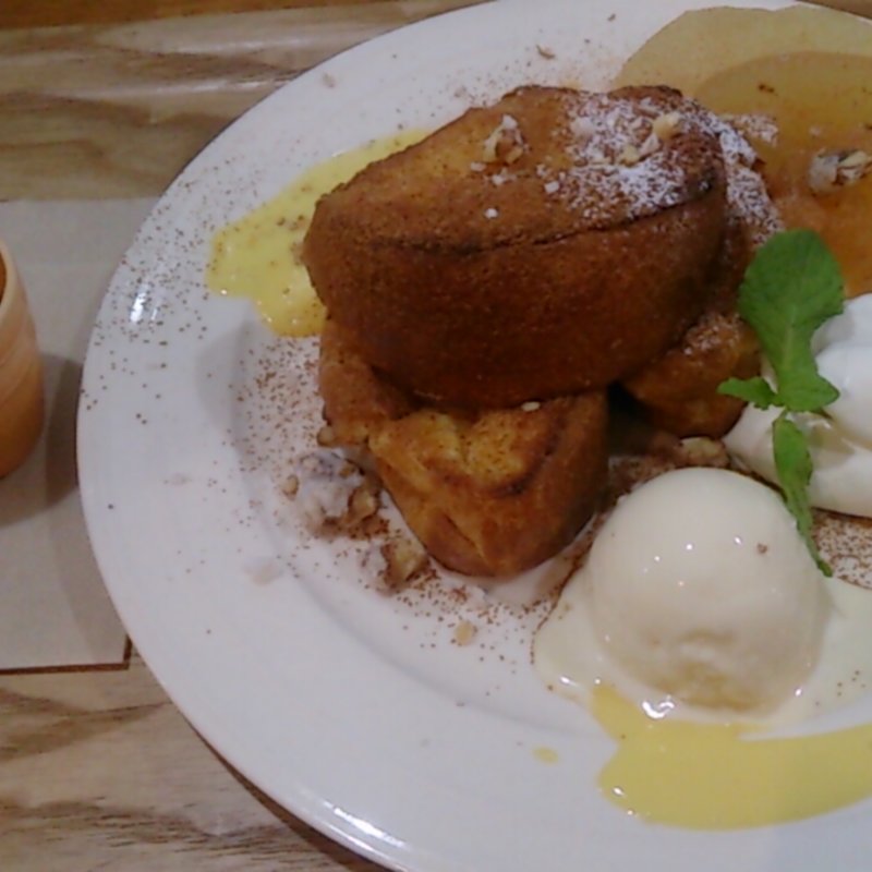 アップルシナモン フレンチトースト(玉かふぇ )