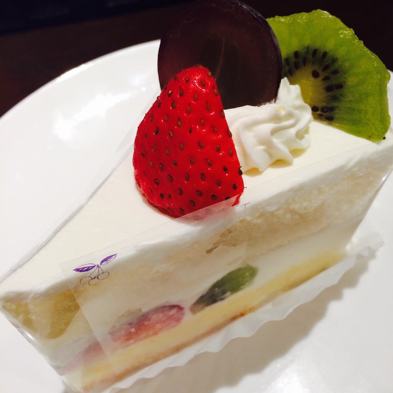 季節のショートケーキ(ハウスティ アルファカーメル)