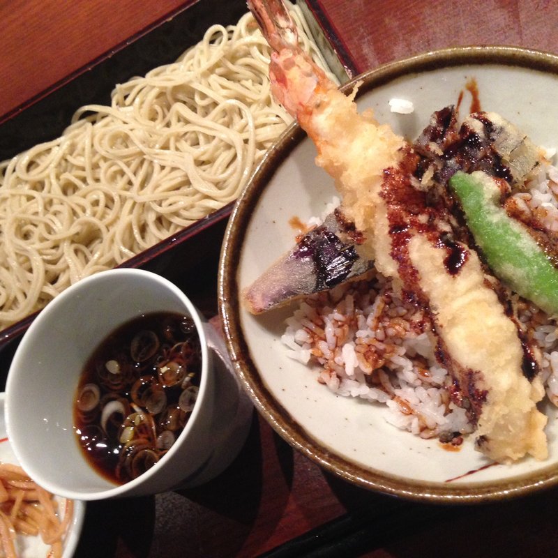 天丼(手打蕎麦割烹 山せみ)