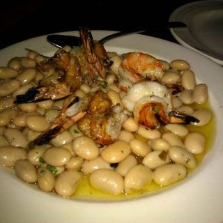 White bean and shrimp appetizer(Trattoria La Sorrentina)