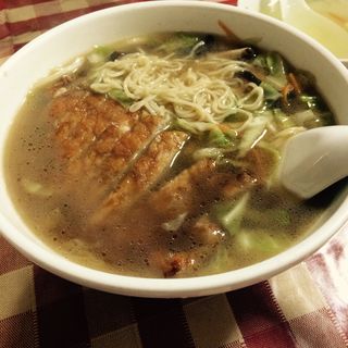 パーコー麺(中華台湾料理 品華亭)