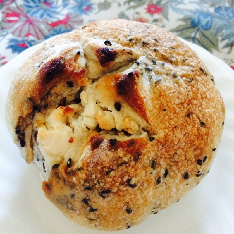 黒ごまはちみつクリームチーズ(レストラン 牧舎 )