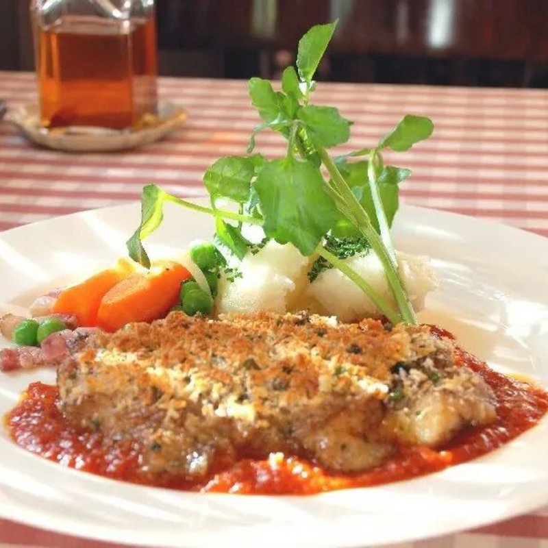 若鶏のオーブン焼き(トラットリアカミーノ)