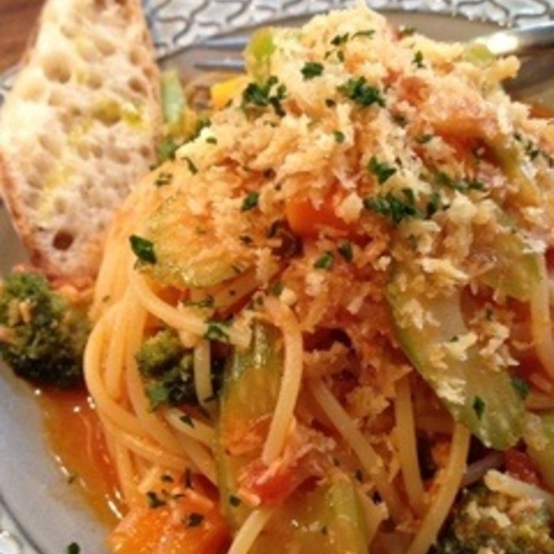 パスタランチ(Cafe Bibliotic Hello! （カフェ ビブリオティック ハロー！）)