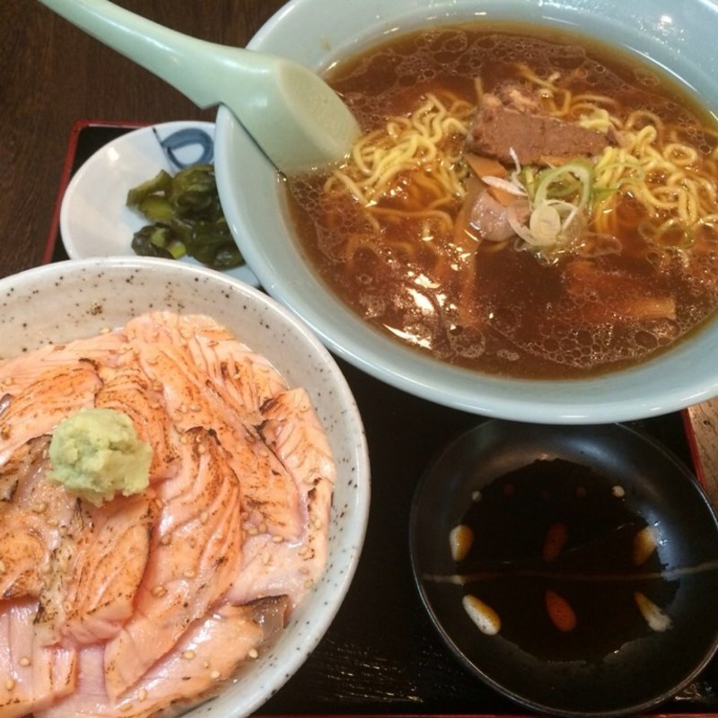 めん類・ミニ丼(すみれ)
