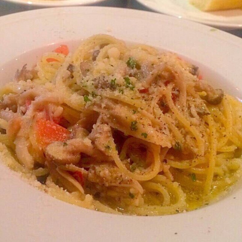 pranzo A（サラダ  朝焼きたてフォカッチャ  本日のパスタ）(イル ポッツオ （il pozzo）)