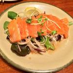 Salmon carpiccio