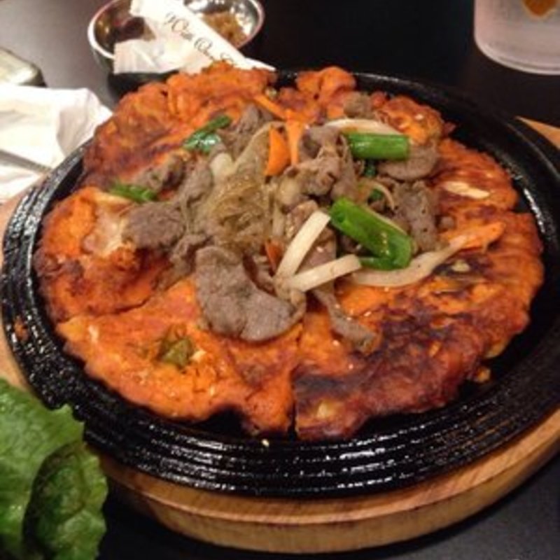 Kimchee pancake with bulgogi(Yakiniku Kuhio)