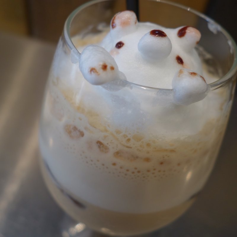 3Dラテ アイスカフェラテ(elk 名古屋店)