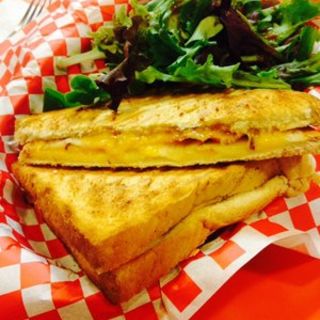 Grilled cheese sandwich(Kissaten Coffee Bar)