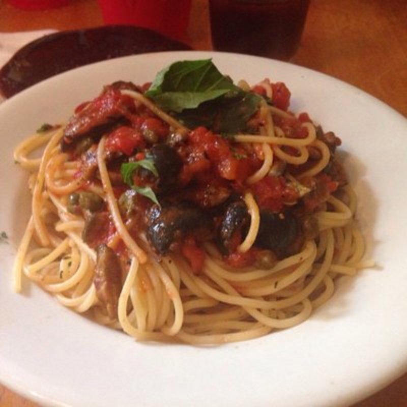 Puttanesca(Caf? 8 1/2)