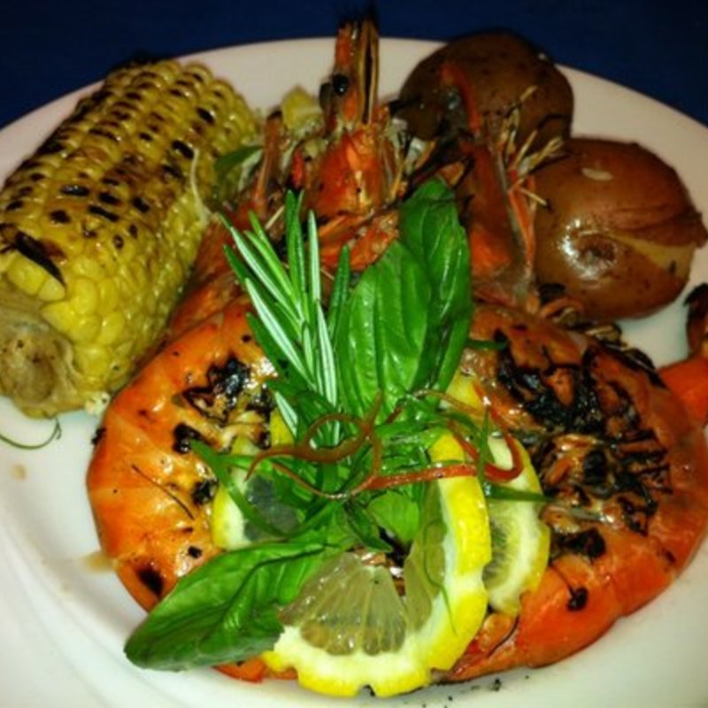 Broiled Garlic Whole Fresh Shrimp(Aloha Center Cafe)