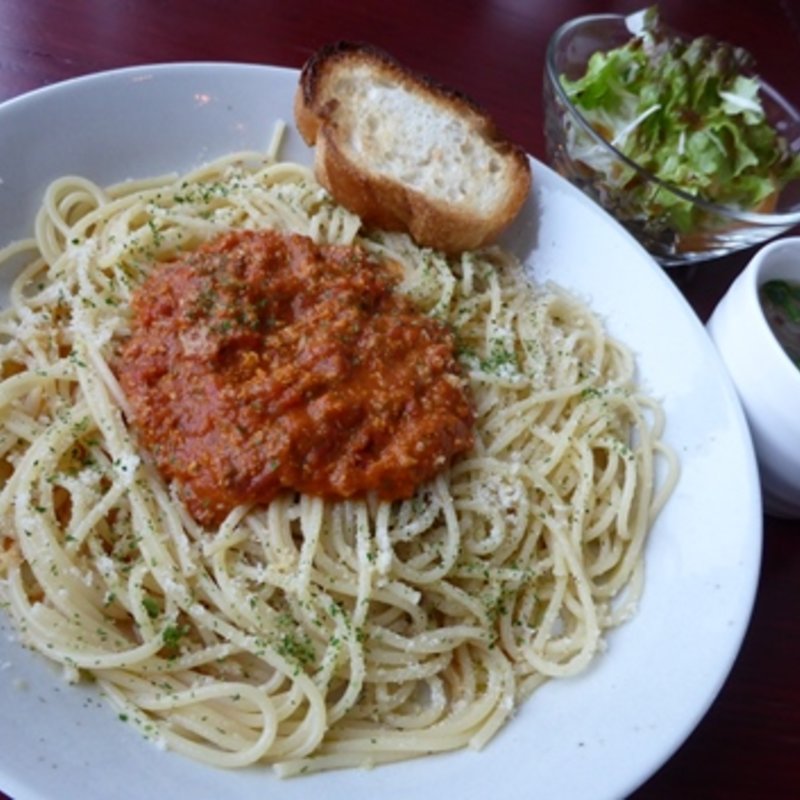 ウニトマトクリームパスタ(GVO （ジーヴォ）)