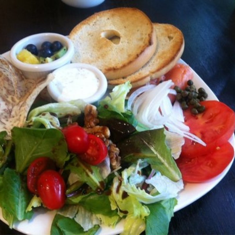 Smoked salmon bagel sandwich