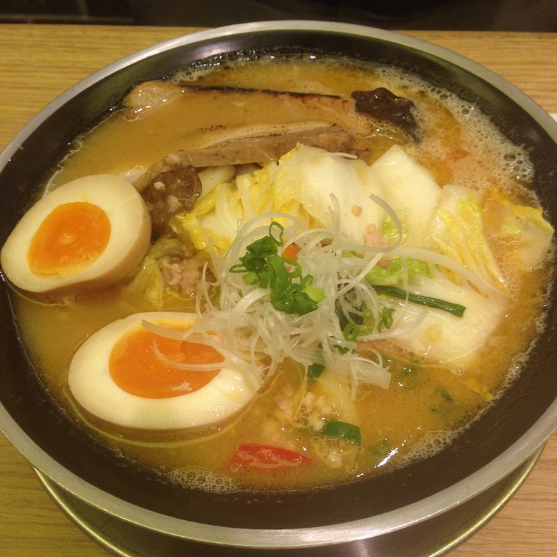 濃厚鶏味噌ラーメン(三宝亭)