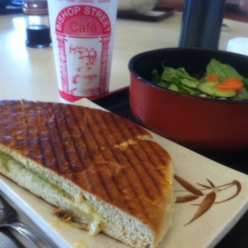 chicken pesto panini (Bishop Street Cafe)