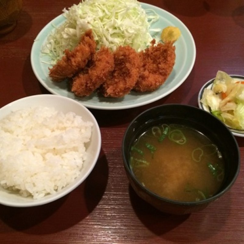 一口ヒレカツ定食(ごますりとんかつ　とんき)